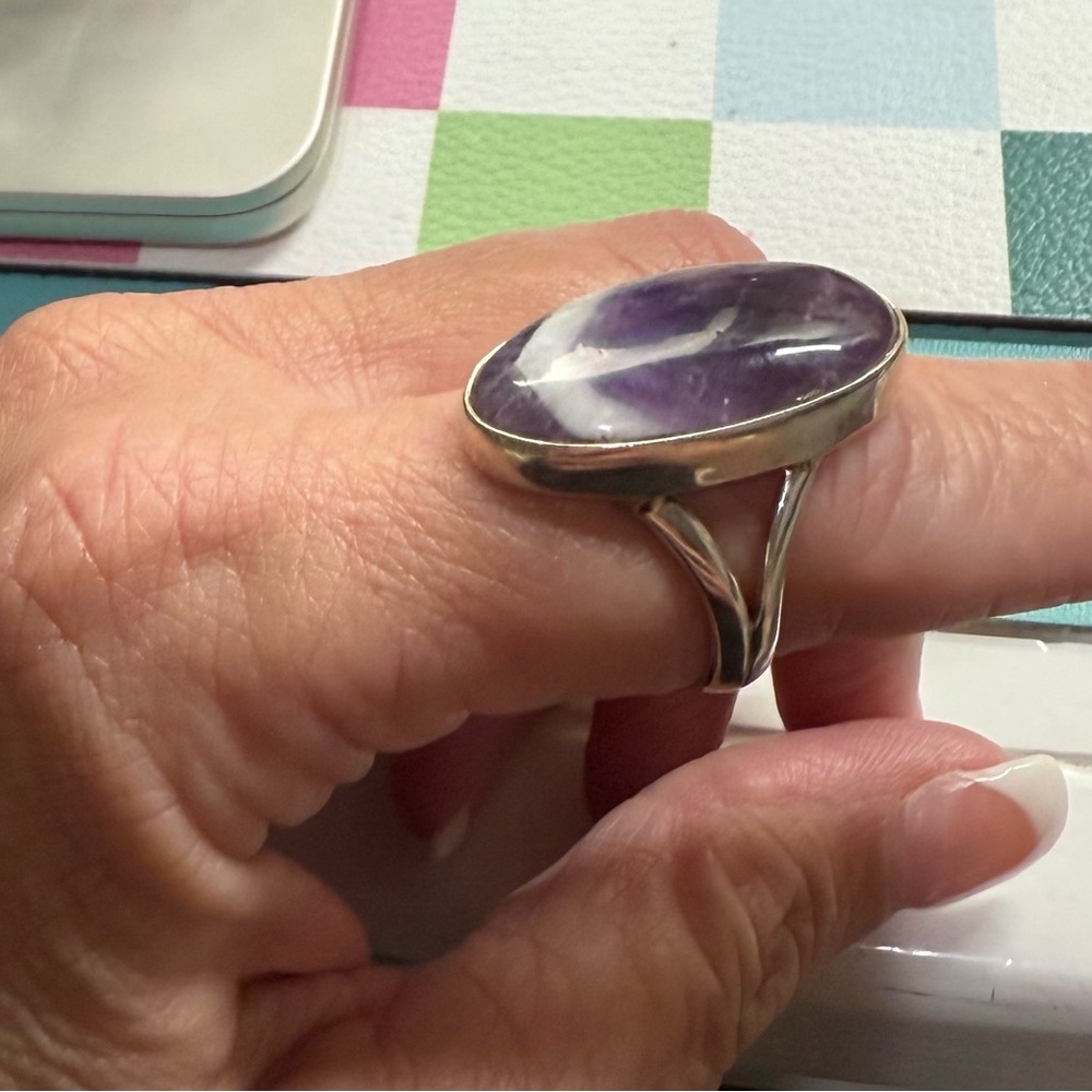 Dramatic Chevron Amethyst Sterling Silver Ring Cl… - image 2